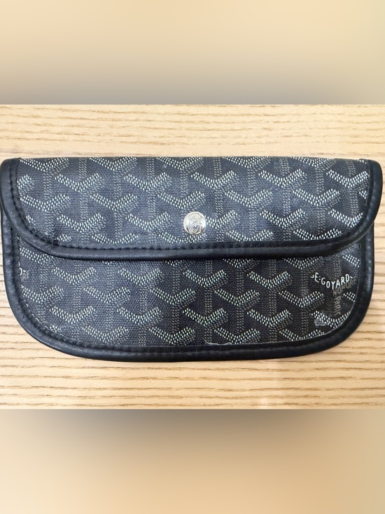 Goyard Handbags - Goyard Classic Pouchette Black Chevron Wristlet